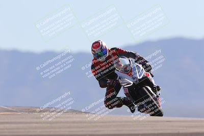 media/Nov-06-2023-Moto Forza (Mon) [[ce023d0744]]/2-Advanced Group/Session 4 (Turn 9)/